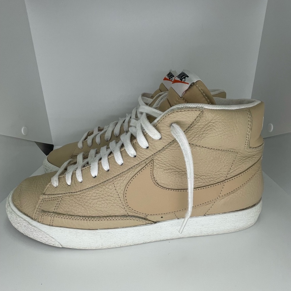 Men's 11 - Nike - Blazer Mid Premium Leather - 429988-202 Linen/Summit White